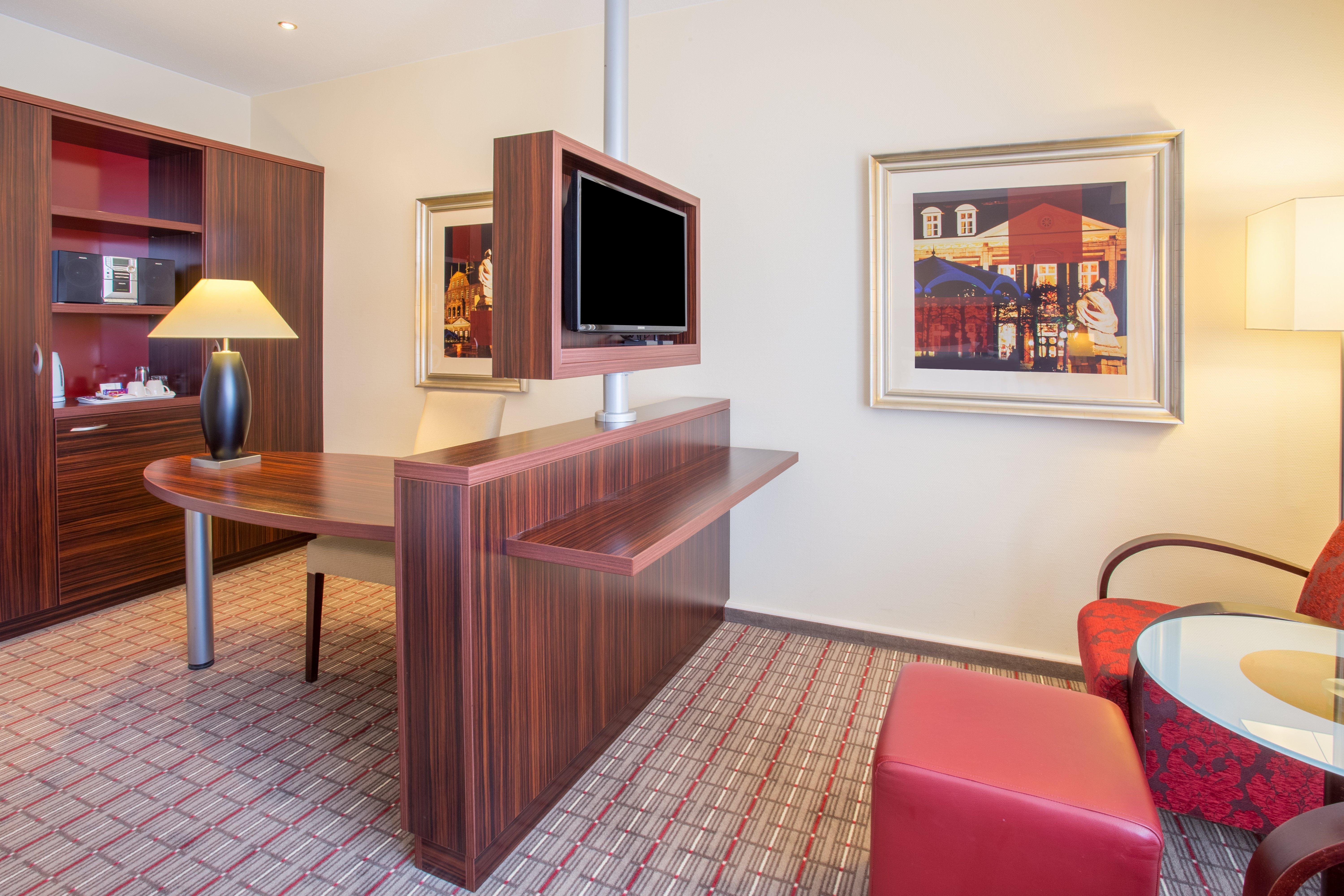 Crowne Plaza Maastricht By Ihg Hotel Eksteriør billede