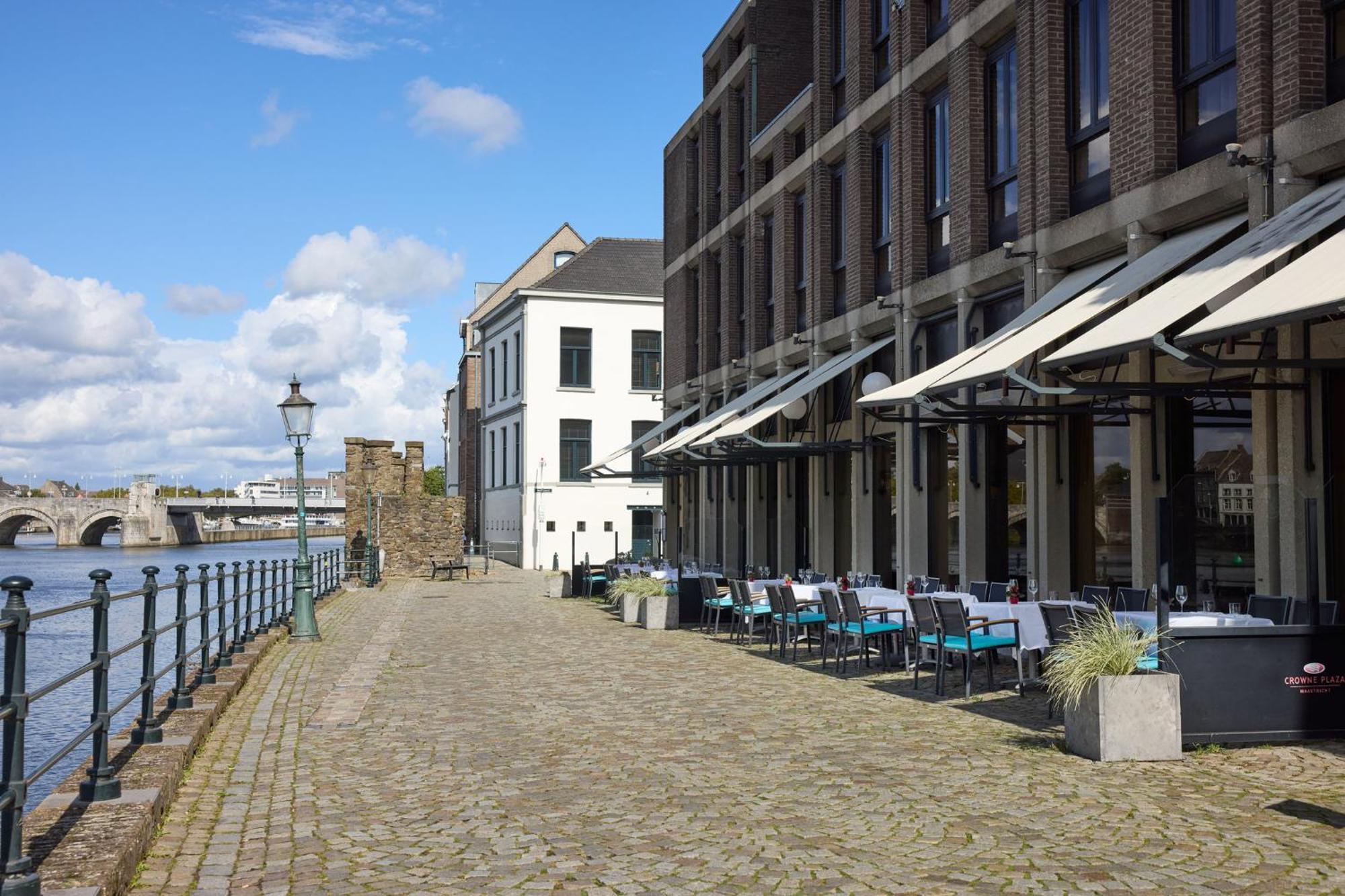 Crowne Plaza Maastricht By Ihg Hotel Eksteriør billede