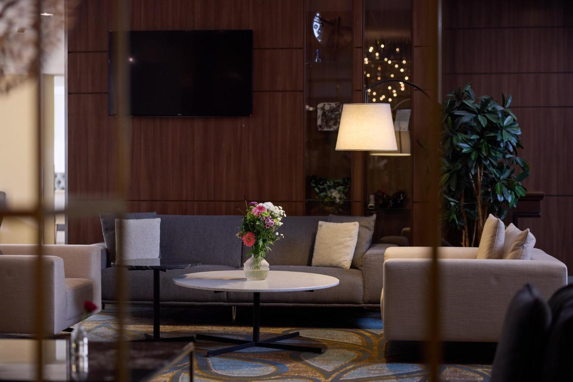 Crowne Plaza Maastricht By Ihg Hotel Eksteriør billede